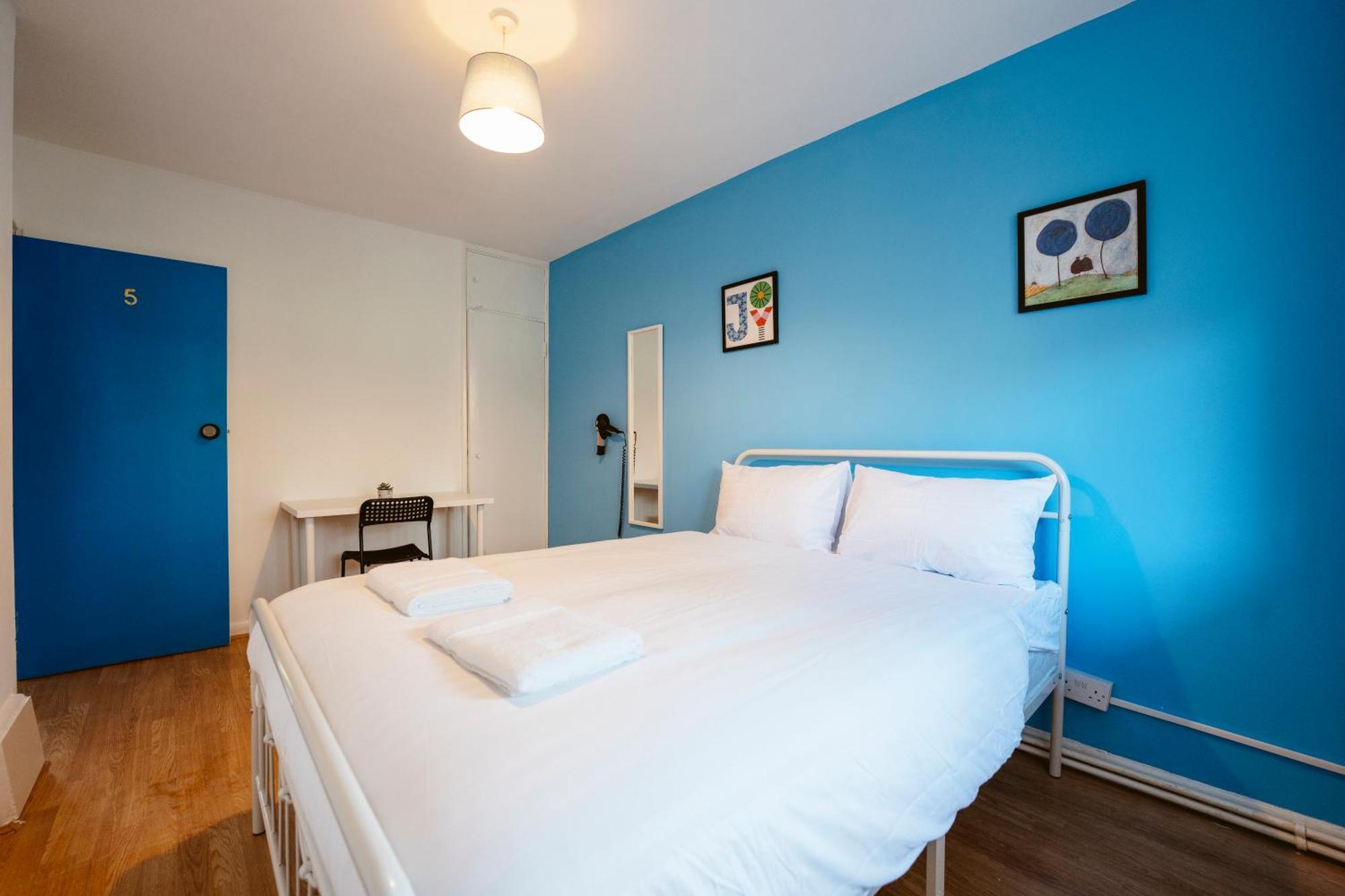 Deptford Bridge Double Rooms Лондон Екстериор снимка