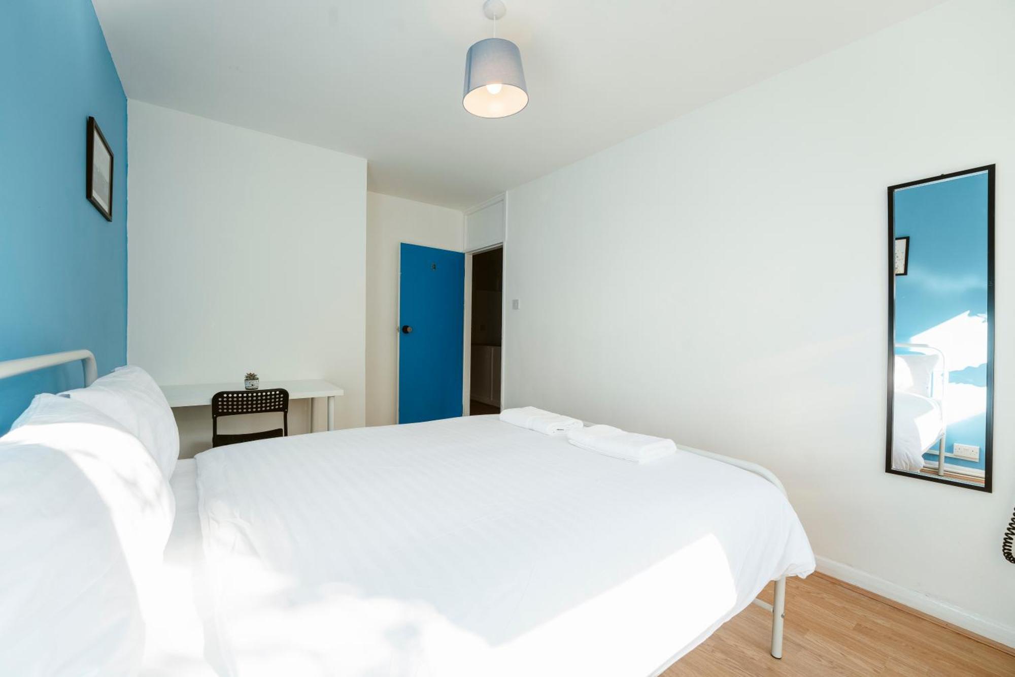 Deptford Bridge Double Rooms Лондон Екстериор снимка